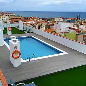 https://plaza-del-charco-with-swimming-pool.tenerifehoteles.net